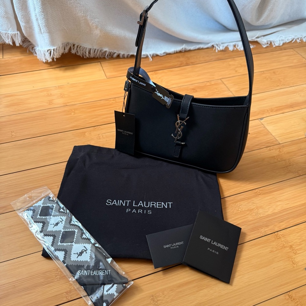 Yves Saint Laurent Black Shoulder Bag